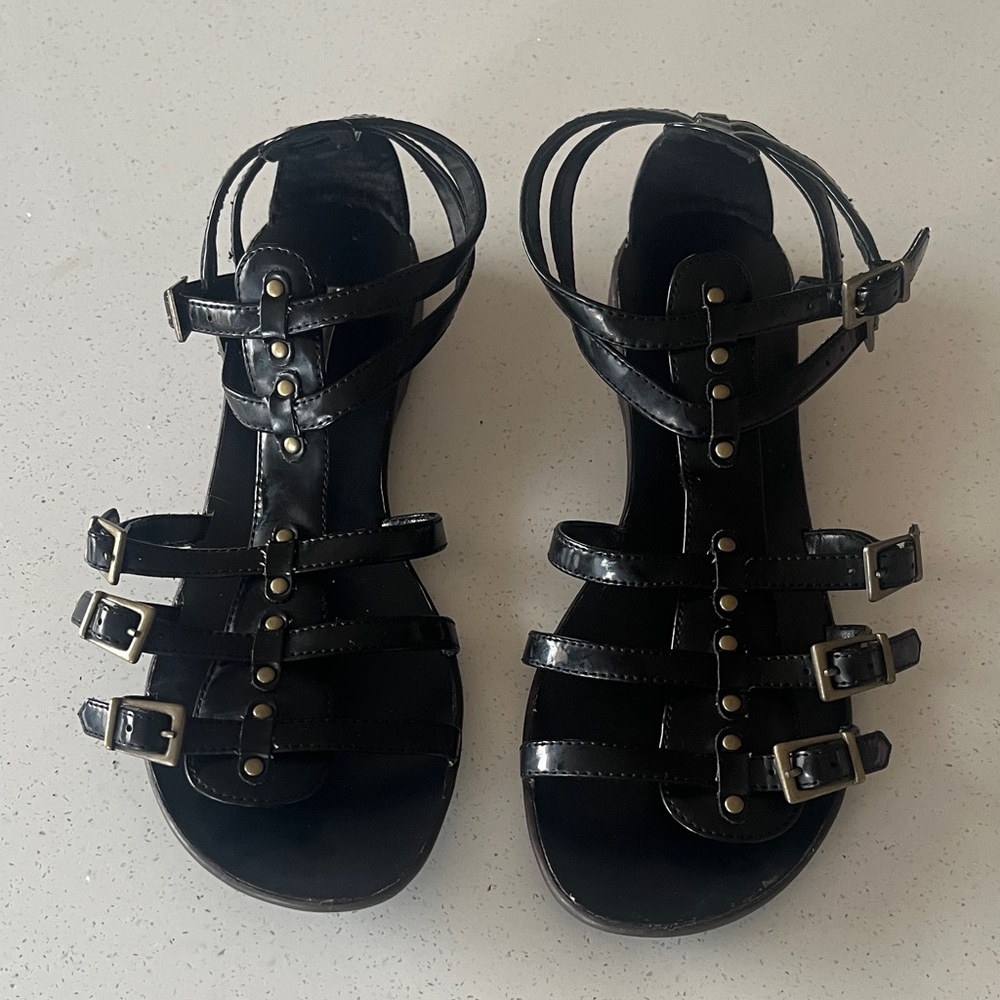 Steve Madden Black Gladiator Sandals Size 8